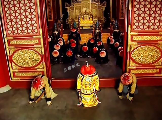 外交方面，雍正显然是个外行。
雍正五年，为了解决中俄中段边界的纠纷，雍正派出代表