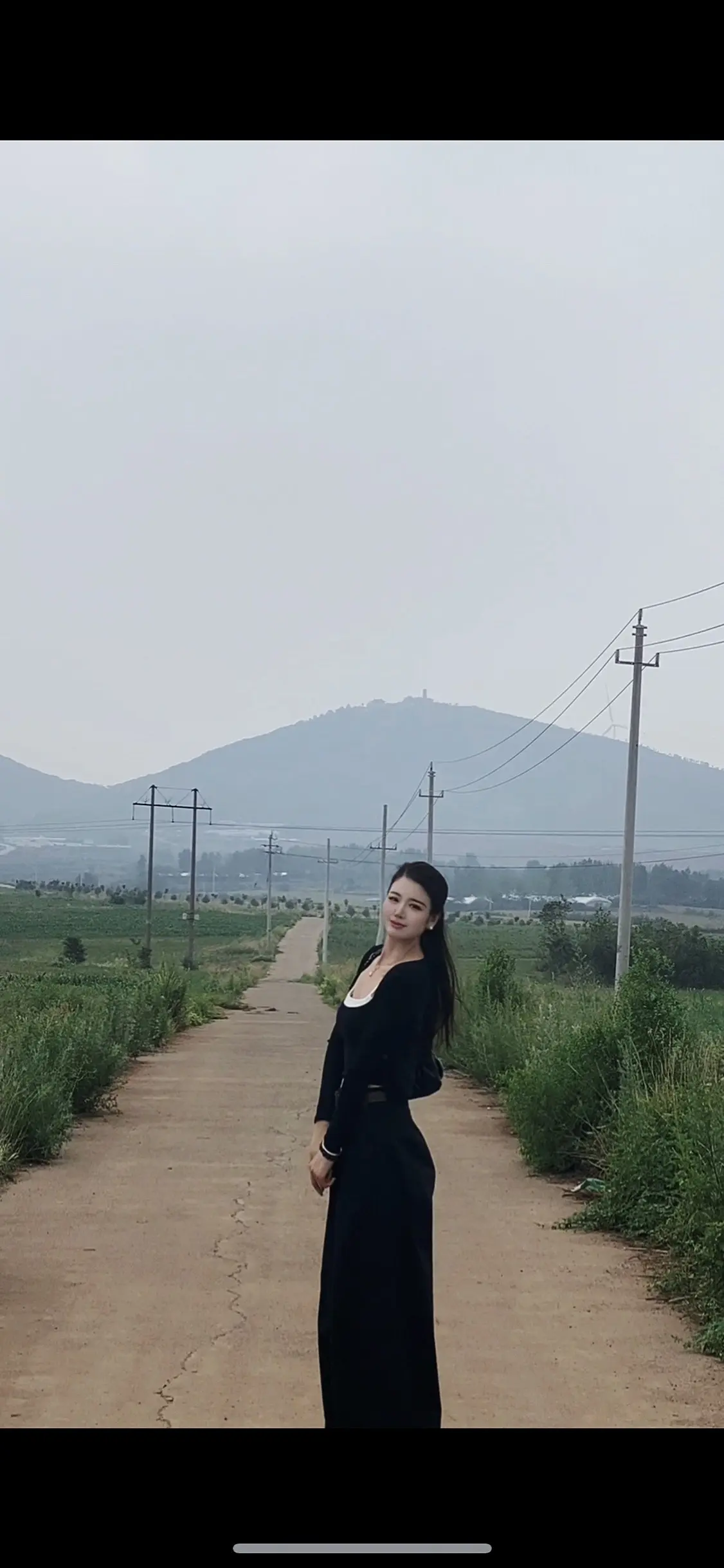 原来我们穷极一生追求的自由和快乐，一开始就有了，渐行渐远的不是老家，而...