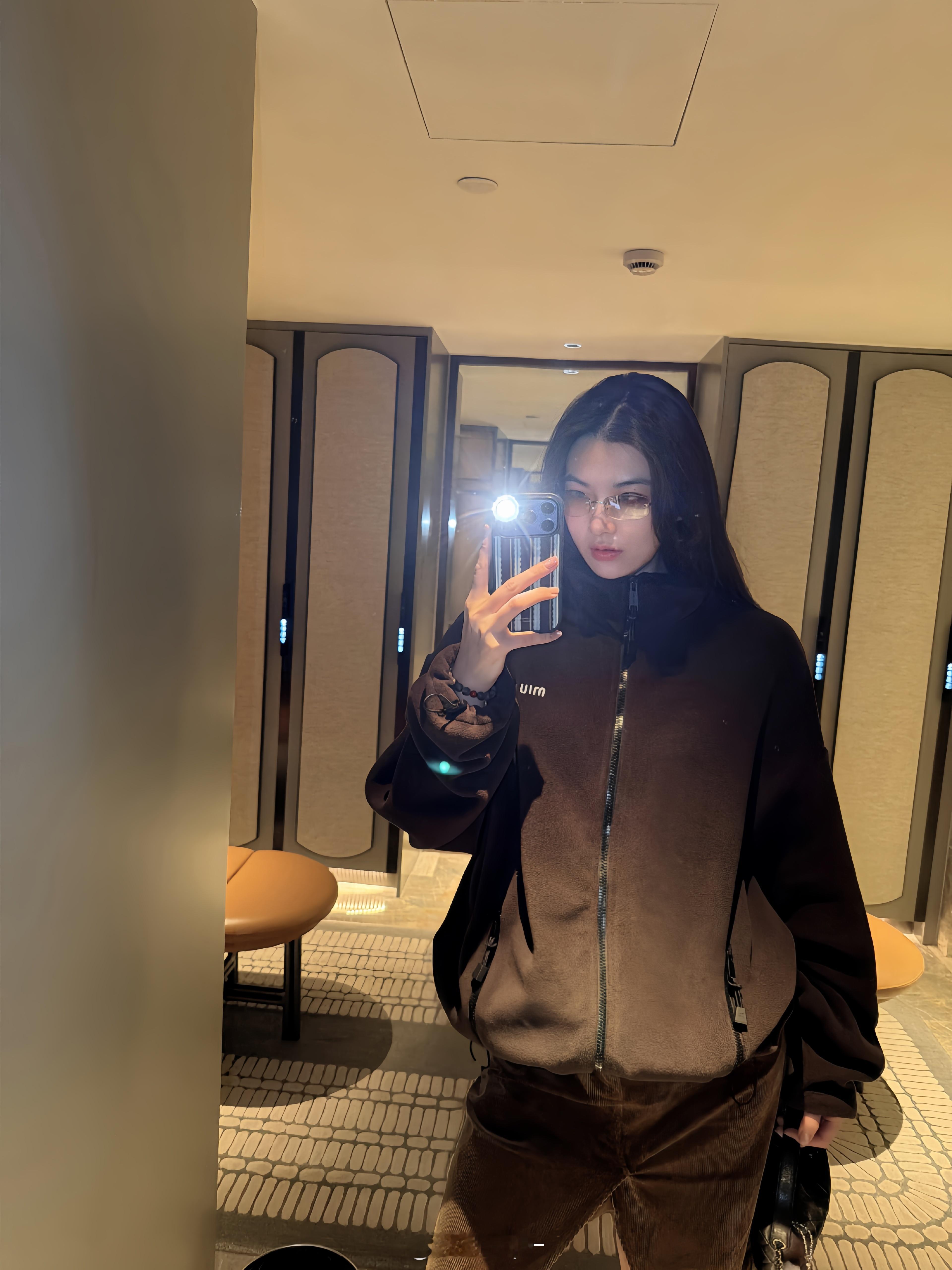 短暂逃离 [捂嘴哭]  ​​​