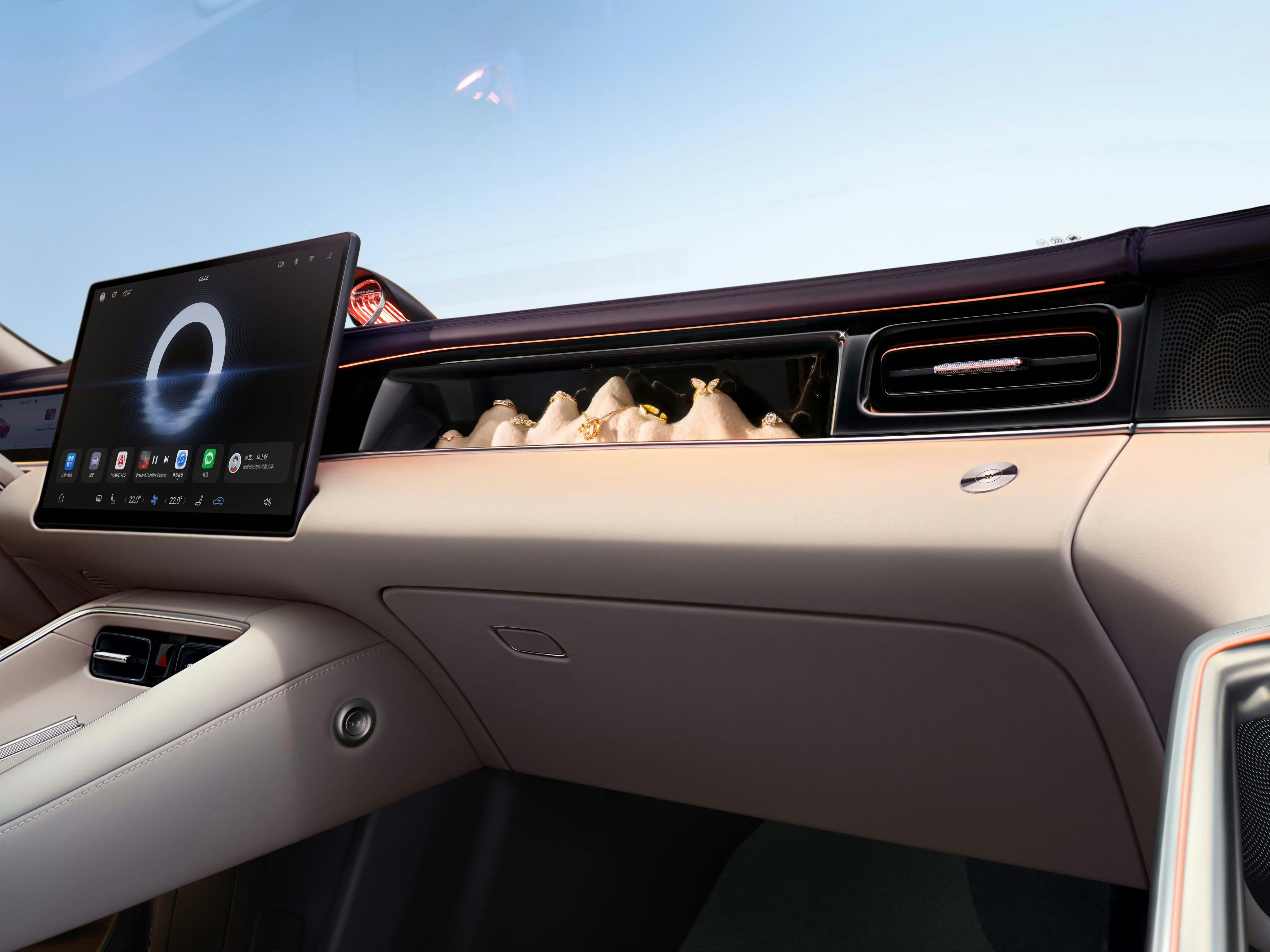 尚界Z7拿捏手办玩家尚界Z7首搭灵感橱窗真的被尚界Z7的内饰狠狠戳中，副驾灵感橱