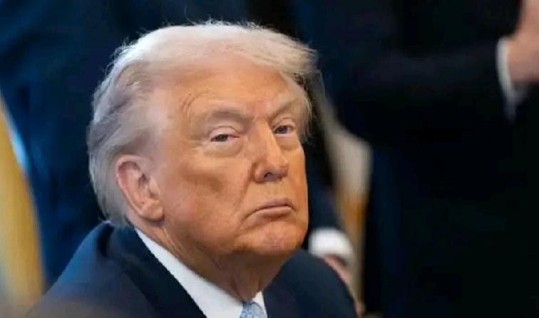 【美委局势升级：特朗普放话地面行动，马杜罗下令空军戒备】
当地时间11月27日，