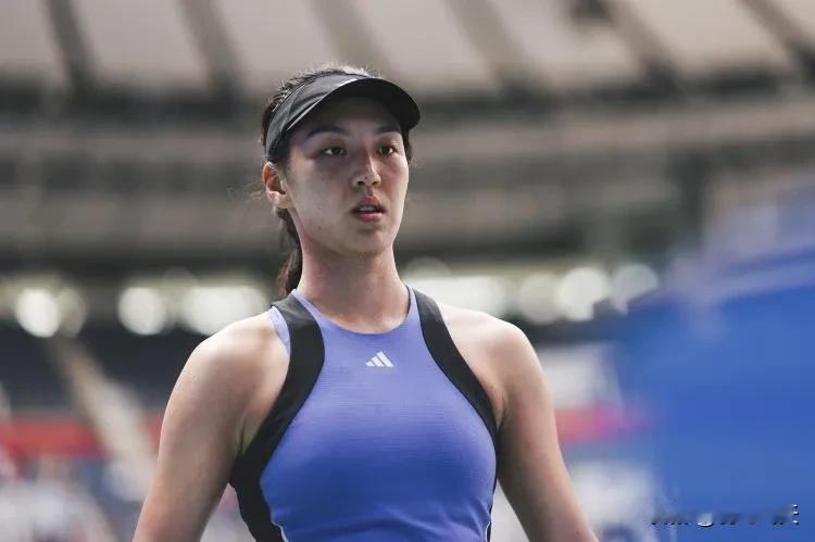 王欣瑜状态低迷两盘惨败
北京时间12月30日，WTA500布里斯班站，首先登场的