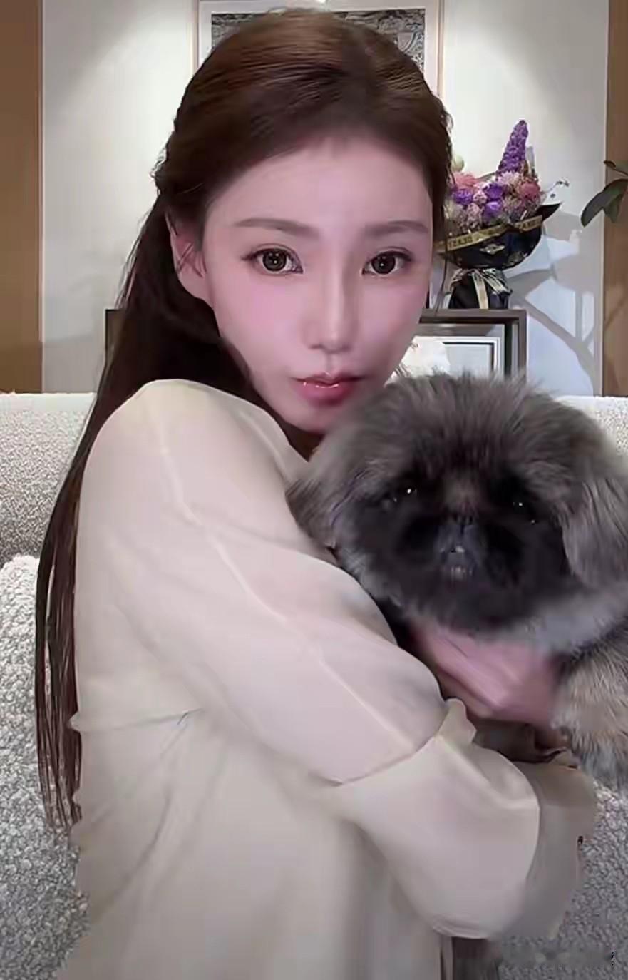 等着看吧
汪家这一大家子
会一个个都走到台前

战兰娘俩自不必多说
本就是liu