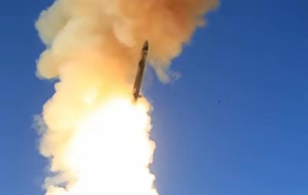 日美会晤做出一项重大决定

为了增强威慑力，日美一致同意，将改良型拦截导弹“SM