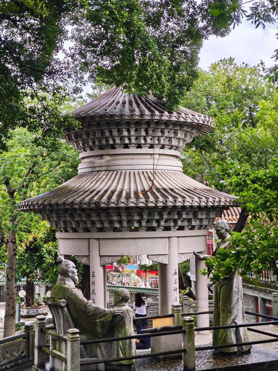 雨天发现神仙道观！！海珠的纯阳观太宝藏了地铁五凤站F口直走不到500米就到【纯阳