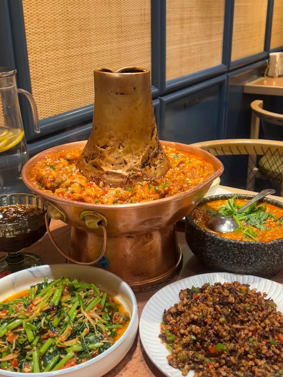 不用排队也能吃爽🔥火烧云闭眼点菜品清单（小红书同款改编）
终于挖到不用排长队的