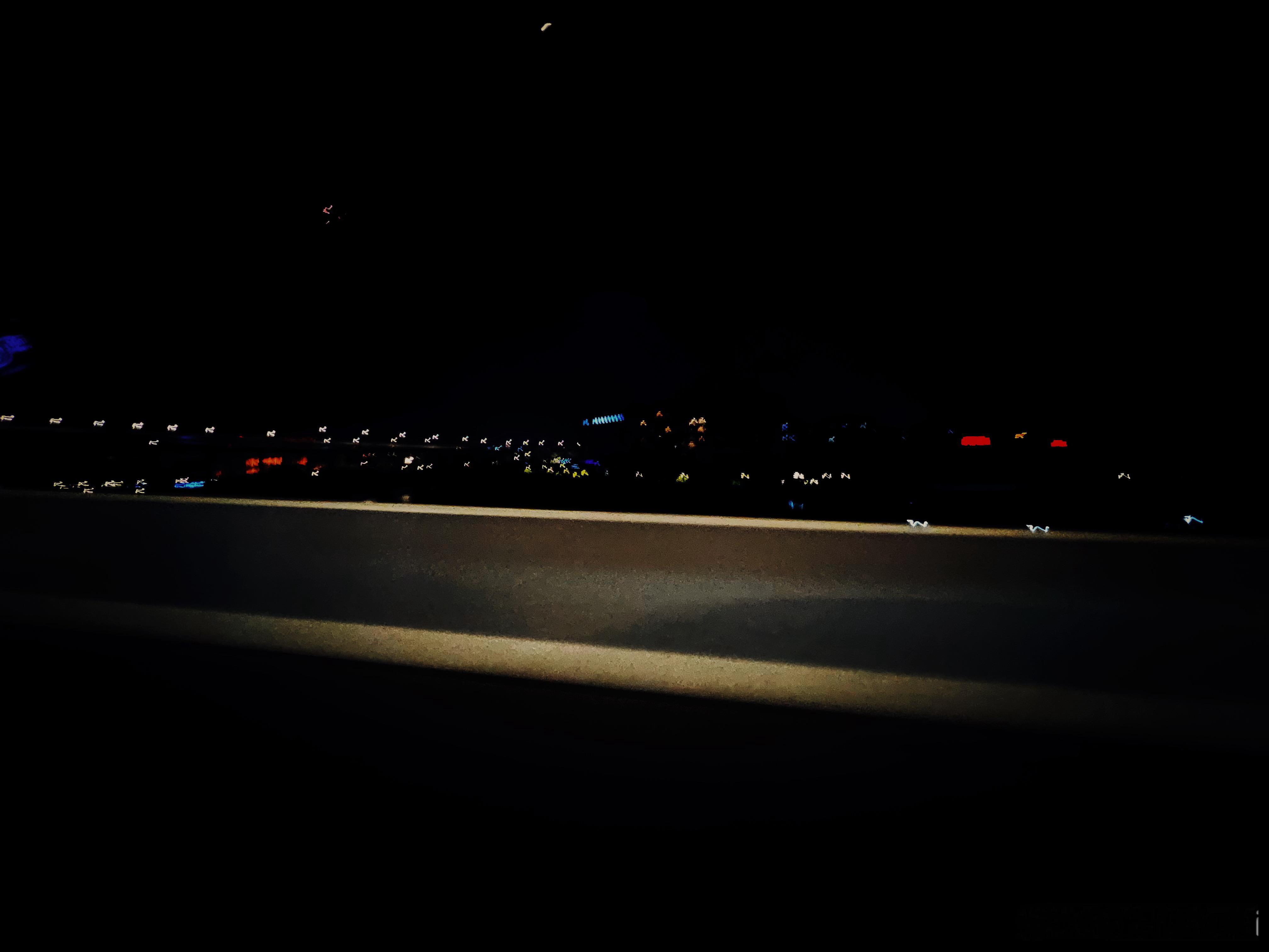 落地上海然后～飞奔苏州[拳头]  ​​​