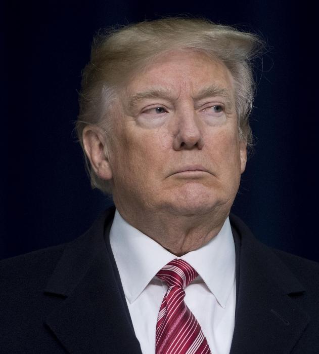 历史终将证明，特朗普被内塔尼亚胡拉上，一起炸死哈梅内伊的举动，堪称具备历史意义的