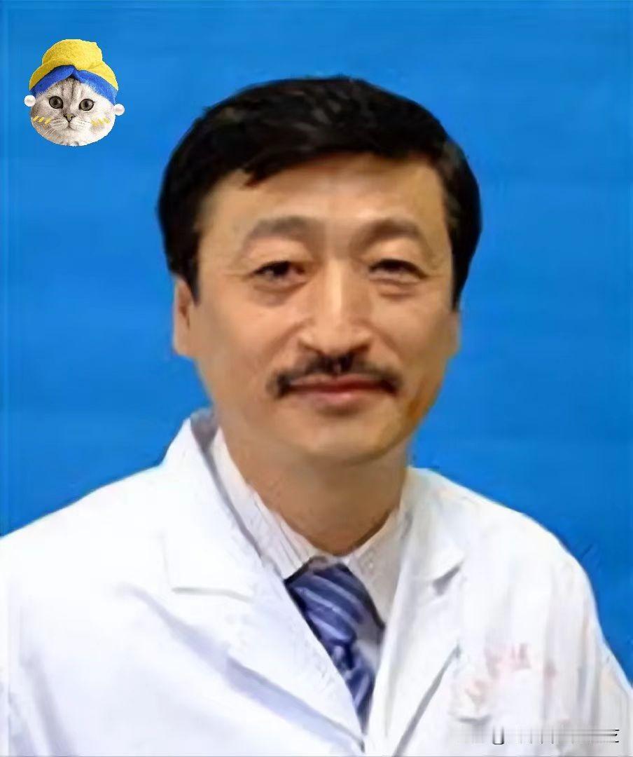 家里搜出3.2个亿，还是现金！这哪是医生，分明是开了个私人印钞厂。
 
郝定均，