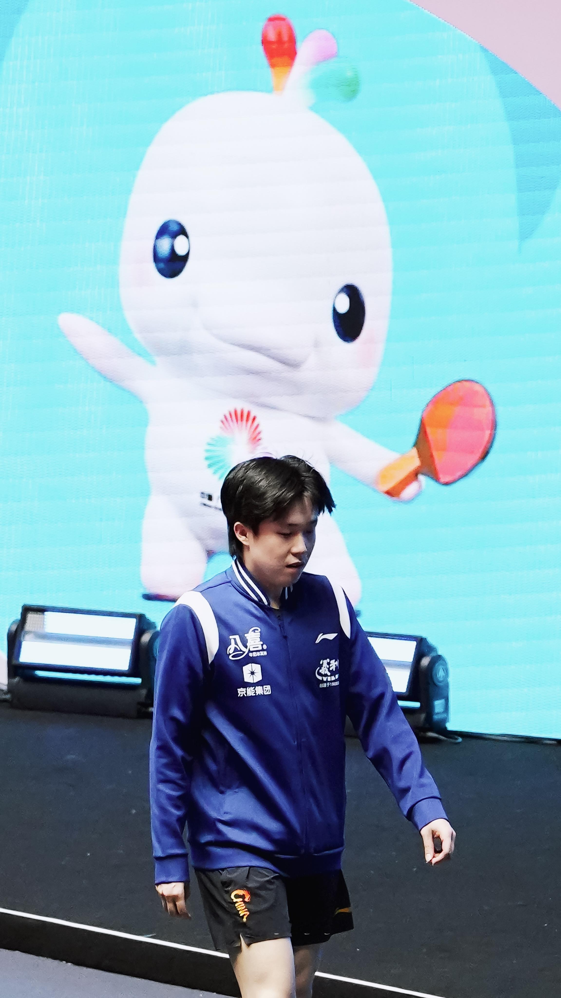 ｜ （OS：致力于给每个人都努力拍上大湾鸡同框 