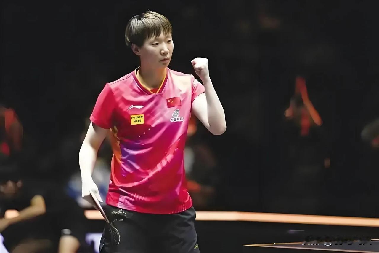 球迷惊魂未定，王曼昱险胜斯佐科斯
北京时间11月23日下午，世乒联总决赛女单半决