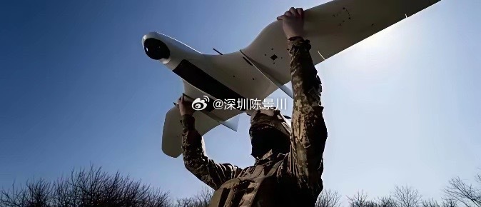 俄罗斯终于撕下面具了。6月26日，克里米亚进入紧急状态，泽连斯基下令启动40天集