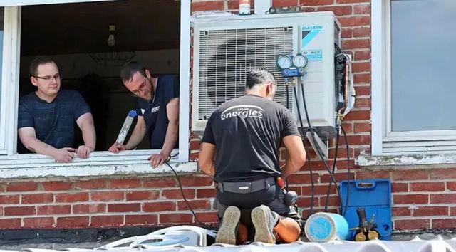欧洲这地方是有点说法，法国40℃热浪三天热死上千人，环保部长却说“对装空调感到震