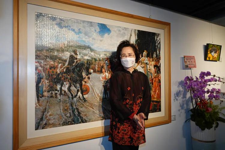 琼瑶曾读《预约自己的美好告别》，叮咛身后事：采取花葬不开追悼会！
知名作家琼瑶4