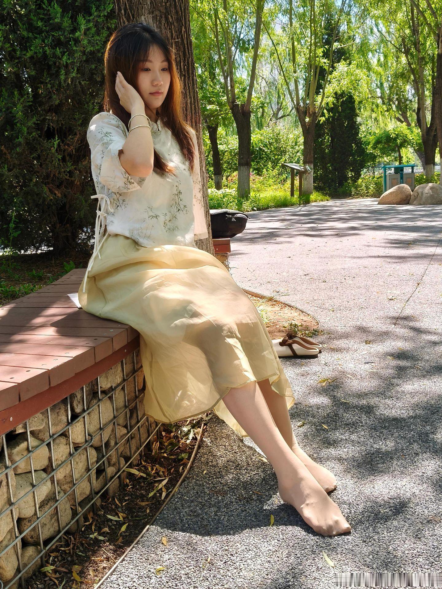 人像摄影 有点累，放松一下美女