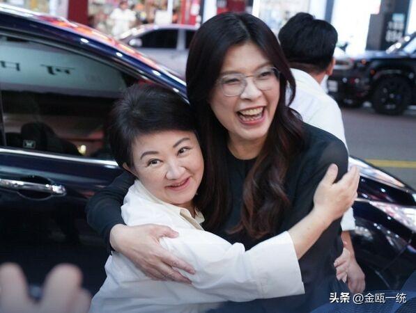 卢秀燕访美前与郑丽文深谈

国民党主席郑丽文昨天（20日）在节目中透露，台中市长