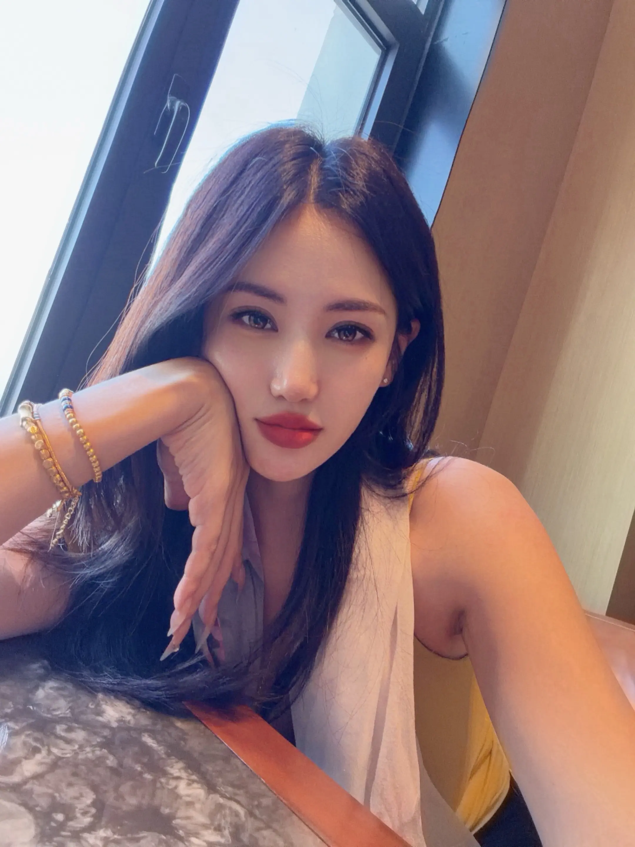 变成了漂亮阿姨🧍‍♀️