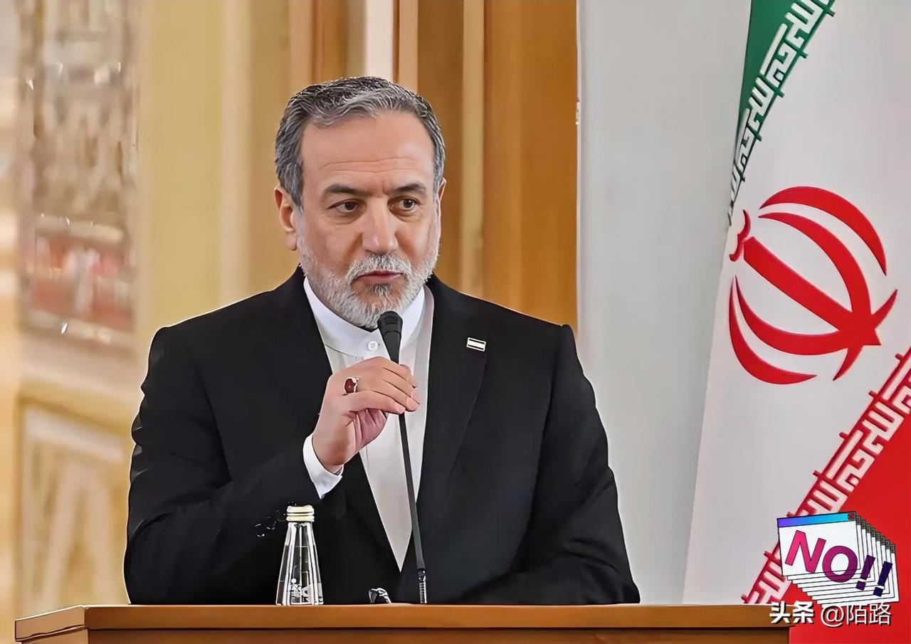 伊朗外长这声明，透着悲壮！
哈梅内伊真的走了。
就在今天（3月1日），伊朗外长阿
