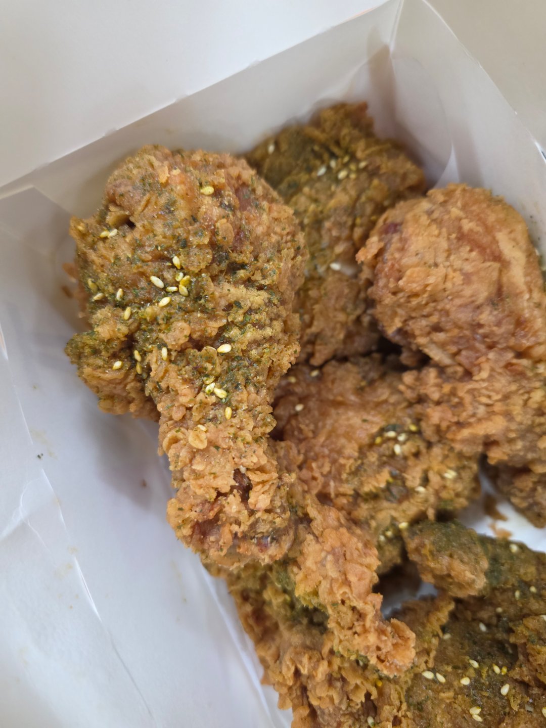 好累啊。。。。給自己吃Kfc三星蔥炸雞快樂一下吧