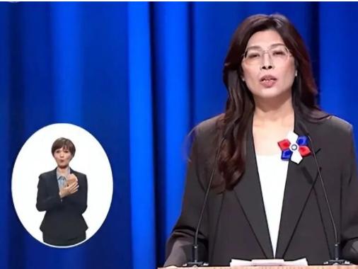 郑丽文直言不讳：中国就是我们的国家，解放军就是我们的坚强后盾！这话从台湾政坛人物