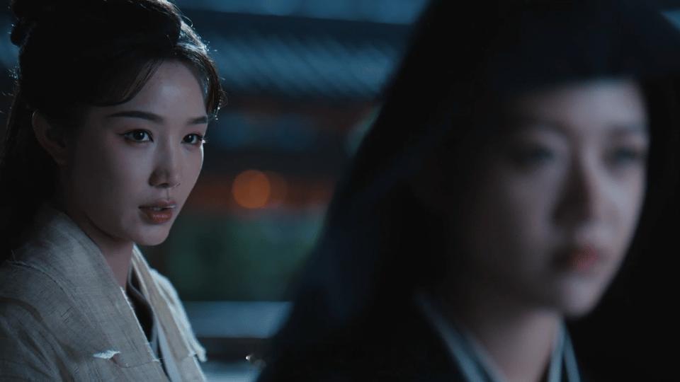 两个女人嘴在挑衅眼在欣赏 强者只认强者，这话没毛病 定风波 ​​​