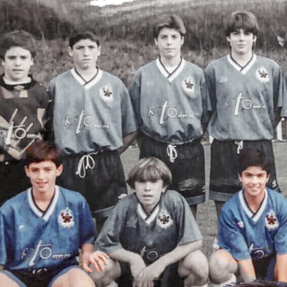 阿森纳对阵伯恩茅斯🍒趣闻一则：阿尔特塔与伊劳拉曾是巴斯克地区青训俱乐部Anti