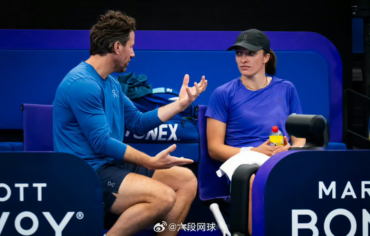 斯瓦泰克与教练结束合作wta Breaking News：斯瓦泰克与教练费塞特结