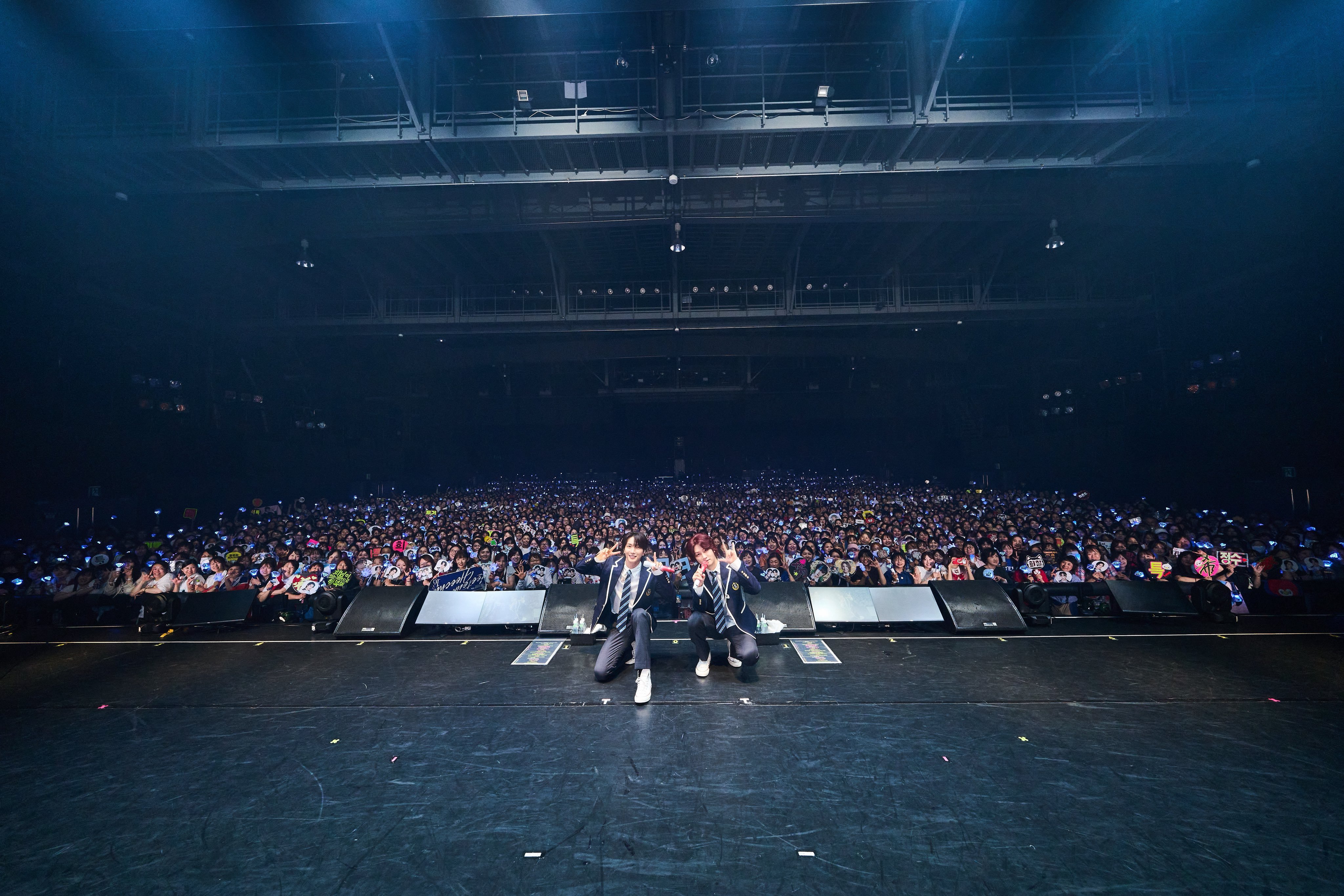 “CB百蓝_。260802 官号更新利特金希澈 相关：2026 SUPER JU