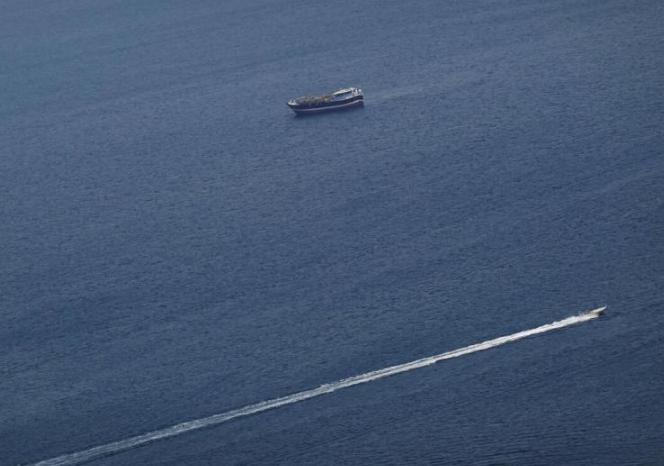 伊朗的报复已然有了成效！在伊朗不断对美国实施报复后，阿联酋与卡塔尔已然有了服软的