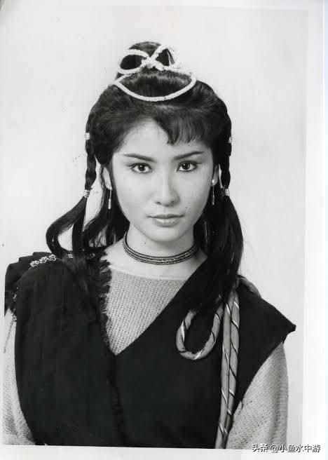 区霭玲，67岁（英语：Edith Au Hoi Ling，1958年10月6日－