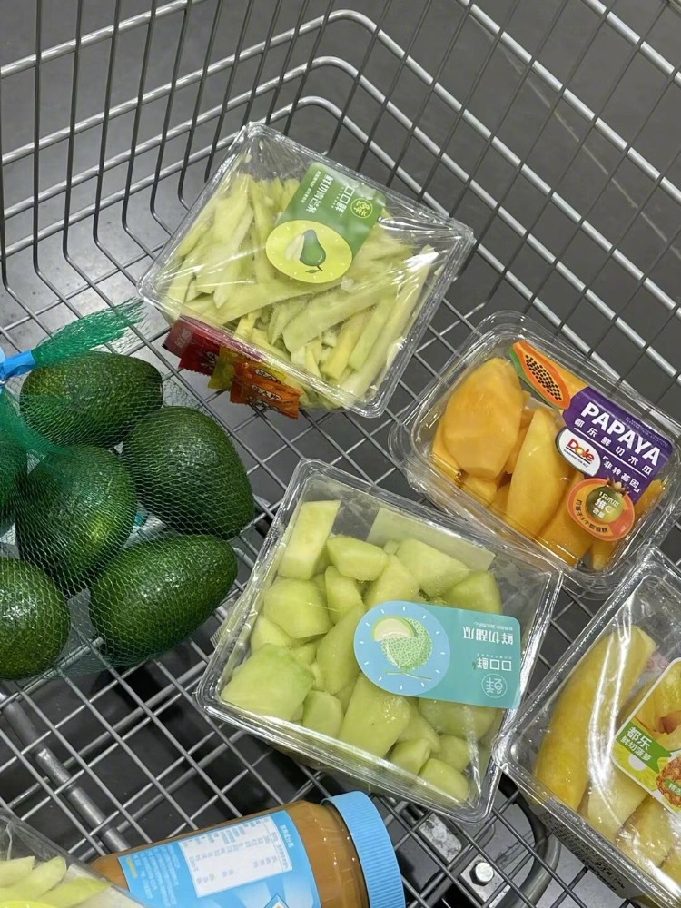 ：// 热爱生活的人也会被生活治愈📷🐕 