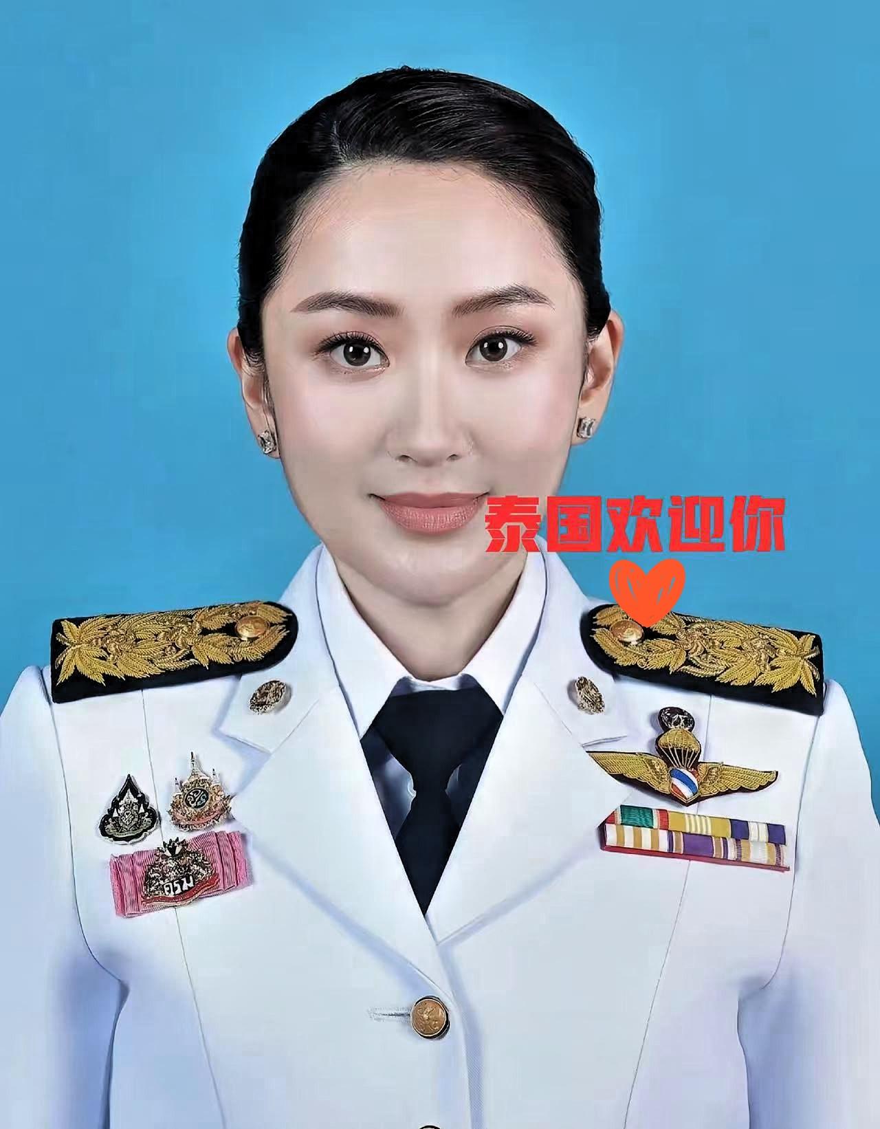 就在刚刚
泰国突然宣布了！ 
泰国国家旅游局局长塔帕妮在曼谷召开新闻发布会，宣布