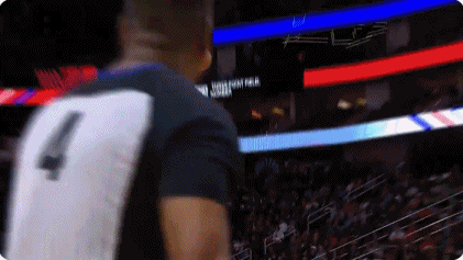 顶级嘲讽，然后啪啪打脸！
狄龙布鲁克斯又开始他的骚操作，在对阵步行者的比赛中，狄