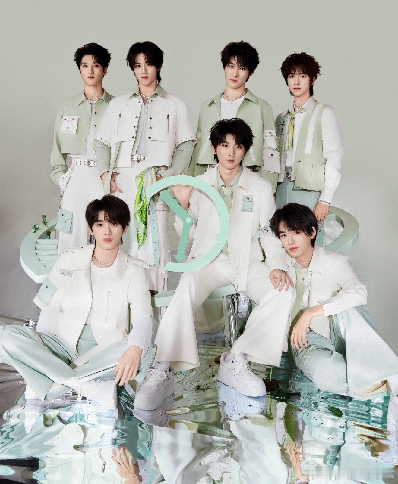 时代少年团把广州美食吃遍了少年奔赴羊城，穿梭街巷寻味广府烟火。早茶虾饺、西关肠粉