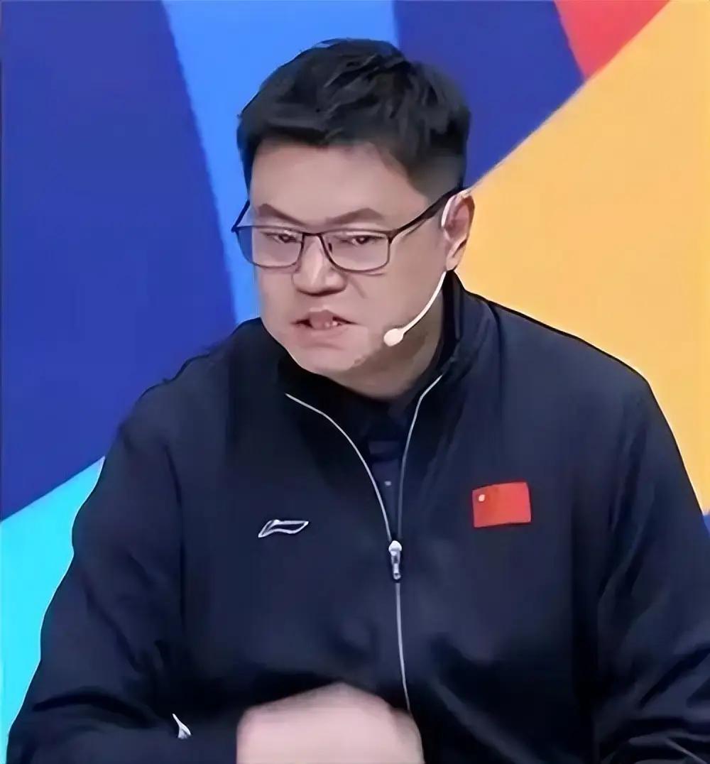 侯英超的分析一针见血，
直言：
向鹏最大的问题不是技术，而是心态，

老侯说，