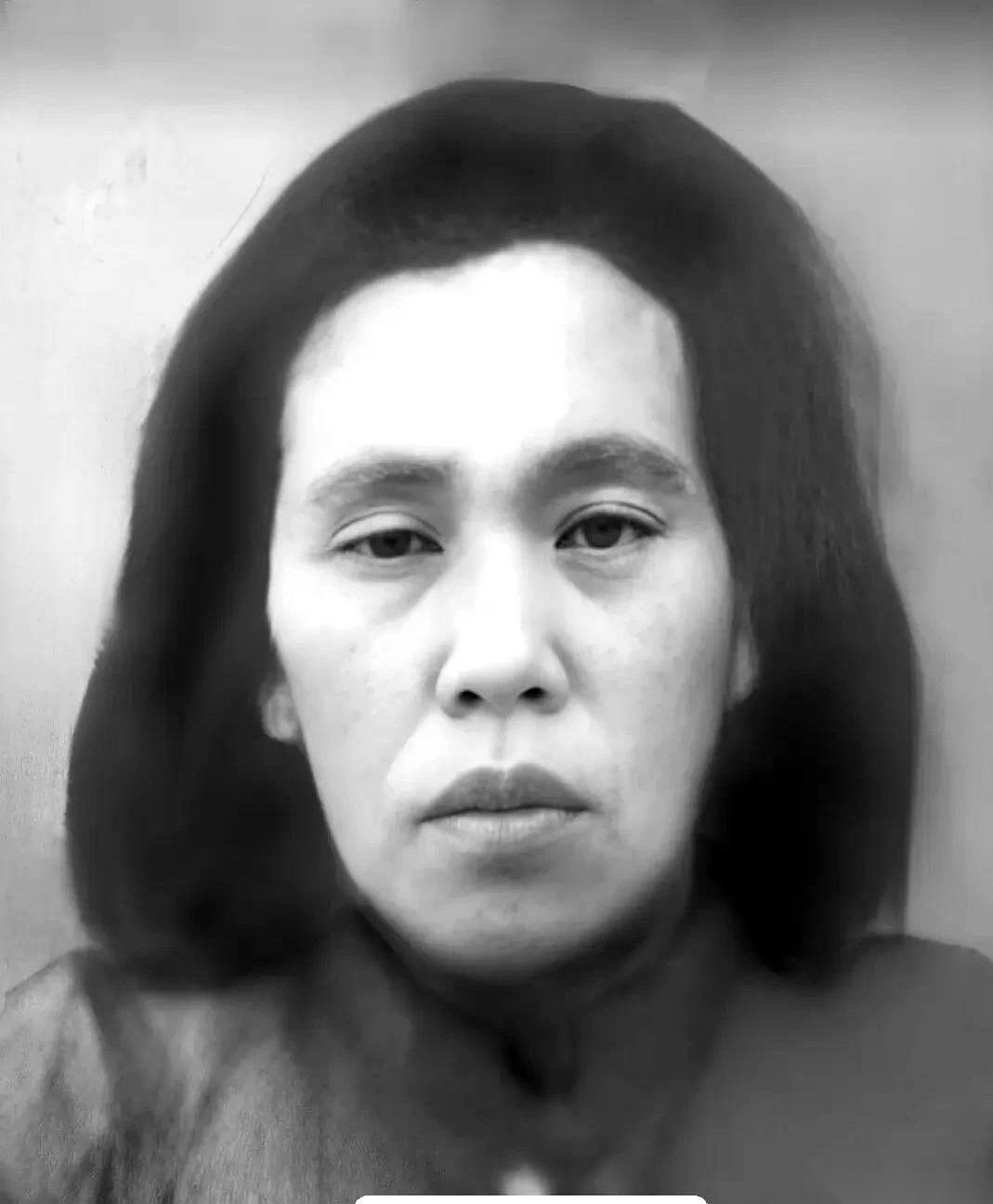 她叫中岛京子，一个日本护士。
但她手里的，不是手术刀，是钢锯。
1939年，四个