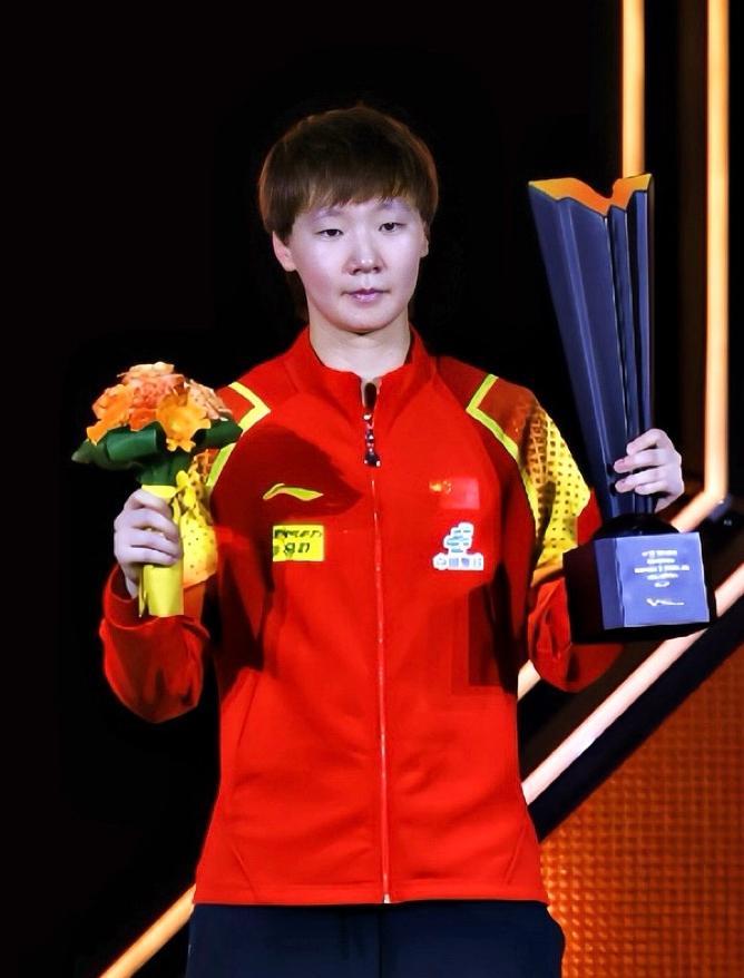 韩国队放弃抵抗
全替补出战与中国队的第二阶段循环赛!
12月4日，2025成都国