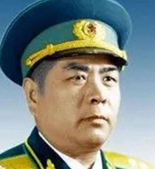 原空军政治委员：余立金将军
