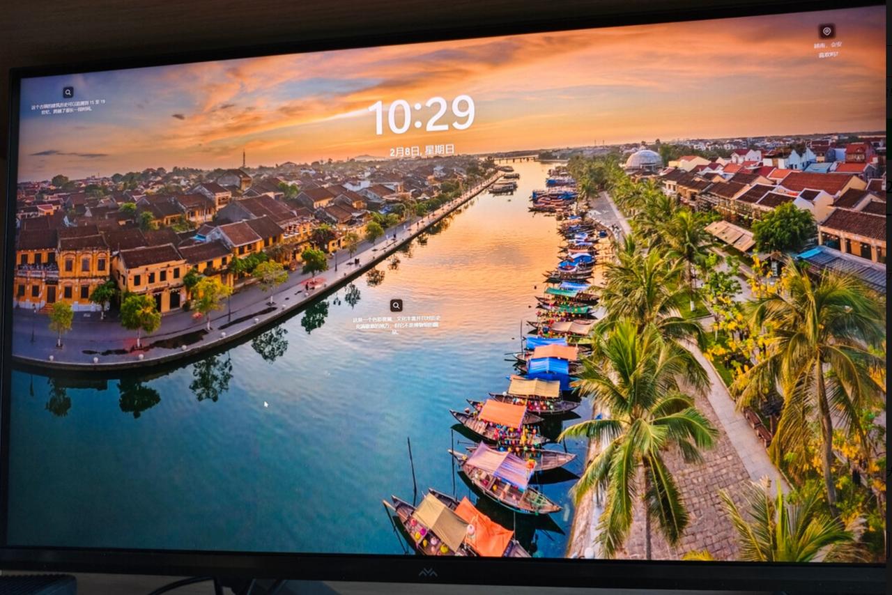 买显示器的朋友肯定纠结过，到底是选4K画质，还是选高刷？2026年开年雷鸟就用两