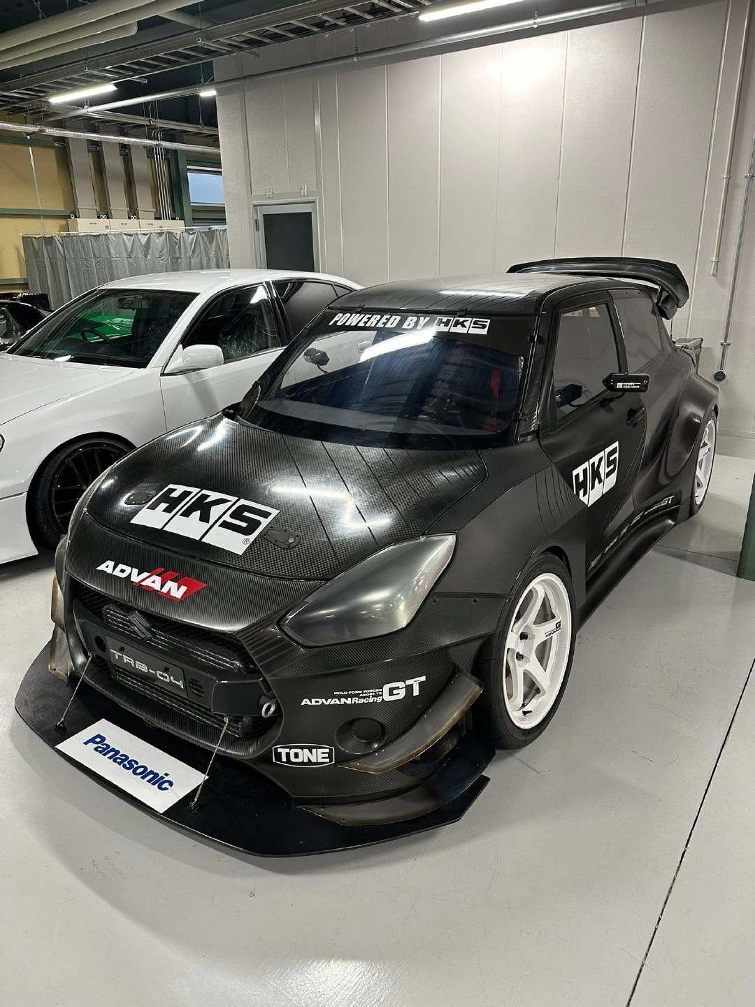 铃木雨燕Sport HKS ZC33S ​​​