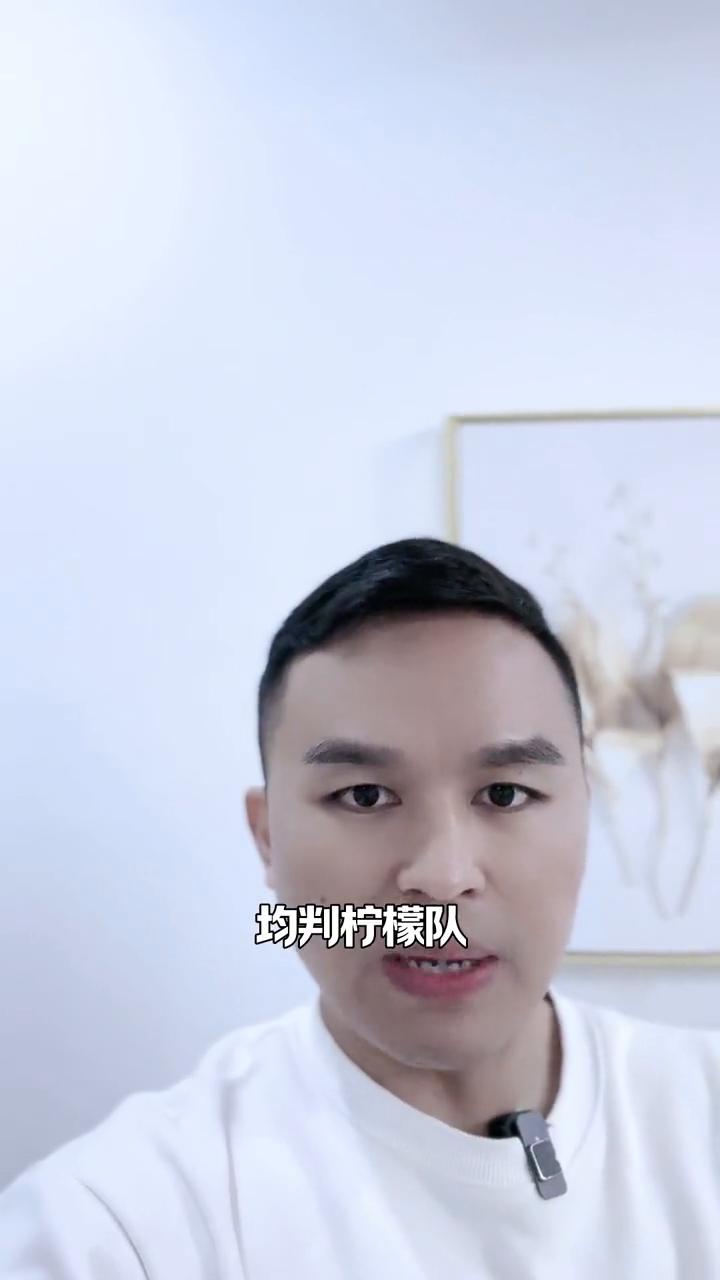 潼南柠檬队申请退出渝超联赛。
潼南柠檬队申请退出渝超联赛，今晚渝超发布了正式通知