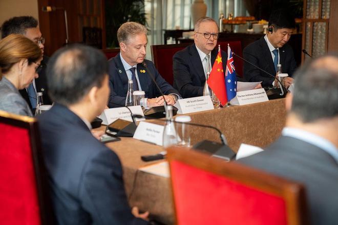 快讯！加拿大总理卡尼在达沃斯的演讲得到了澳大利亚总理阿尔巴尼斯第一个力挺。
20