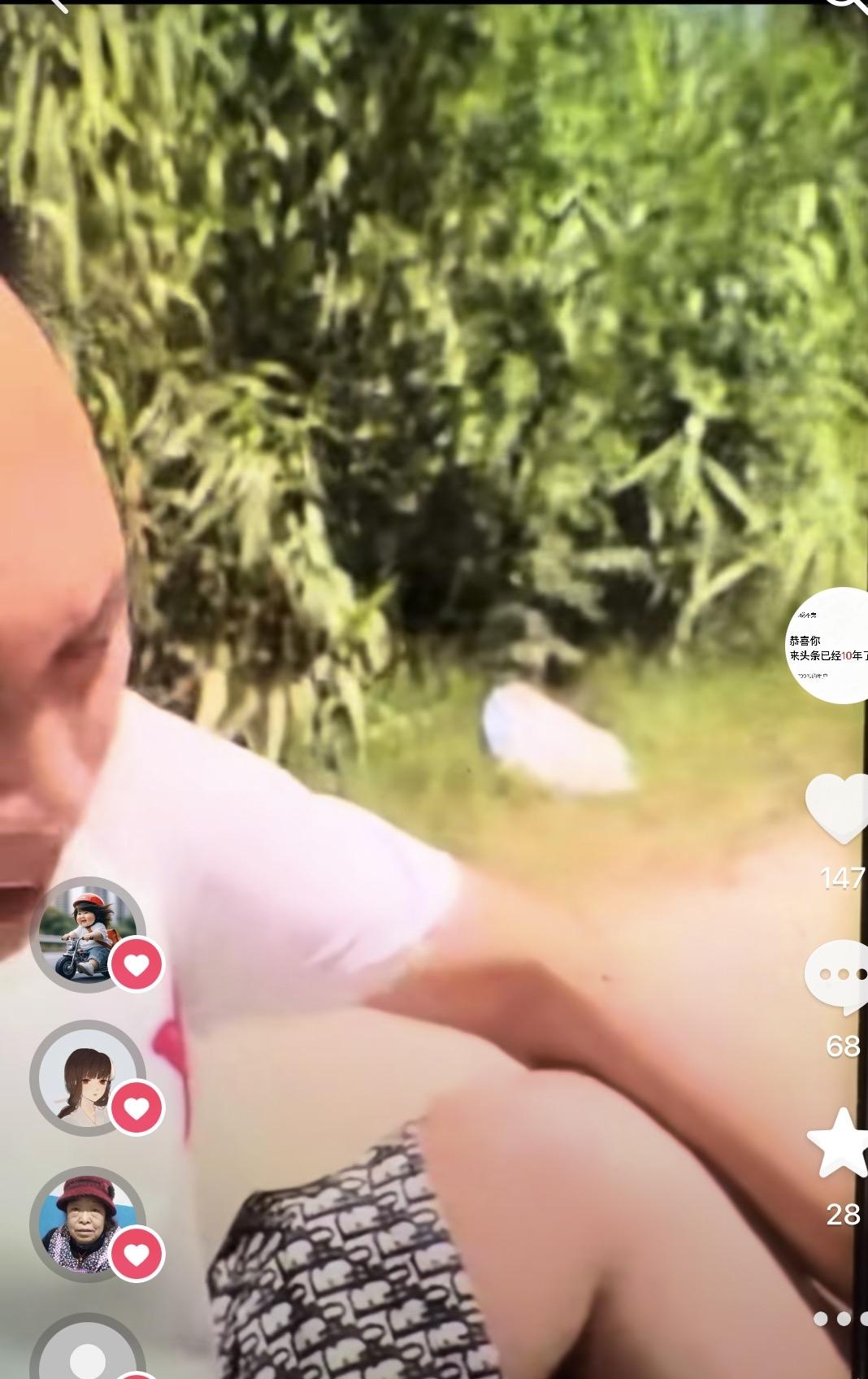 都说杨慧全以前做错很多事，如今他也变好了。为了救金玉的母亲，冲上破房阻拦凶手，带