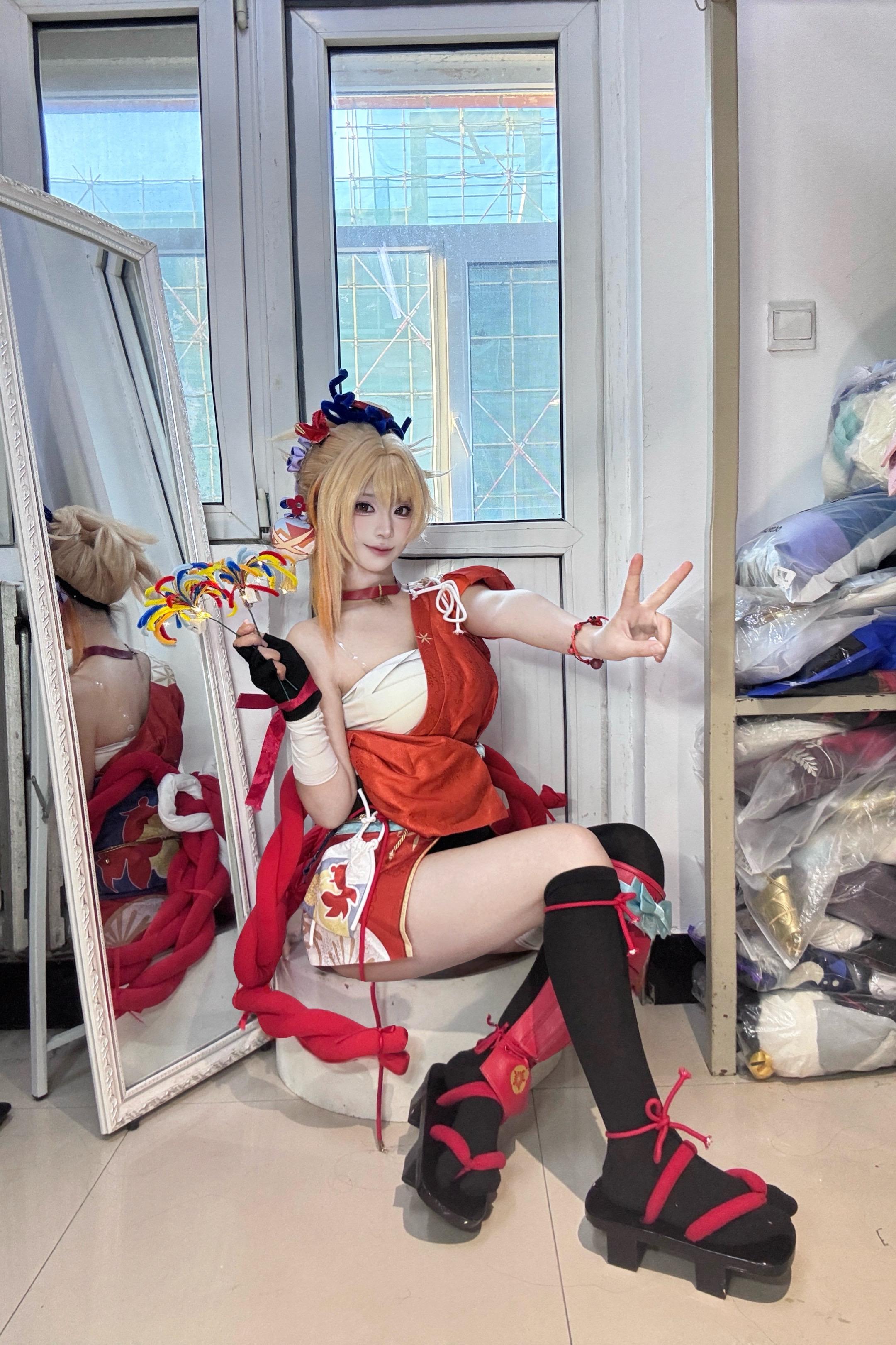 英雄形态的宵宫姐姐登场！！！