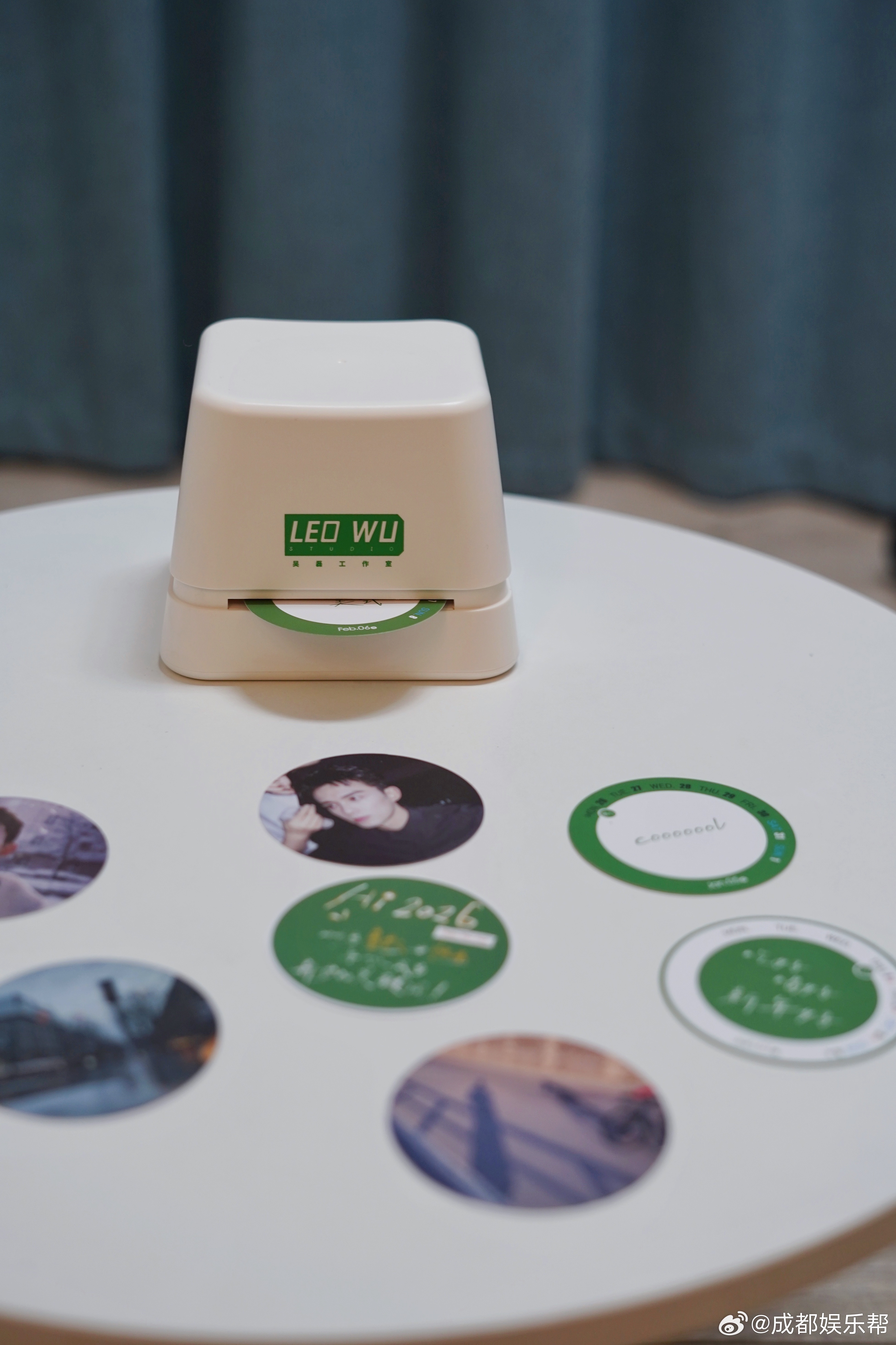 吴磊工作室新年礼盒开箱𝟐𝟎𝟐𝟔年吴磊工作室新年礼盒图片版掉落！狠狠期待吴