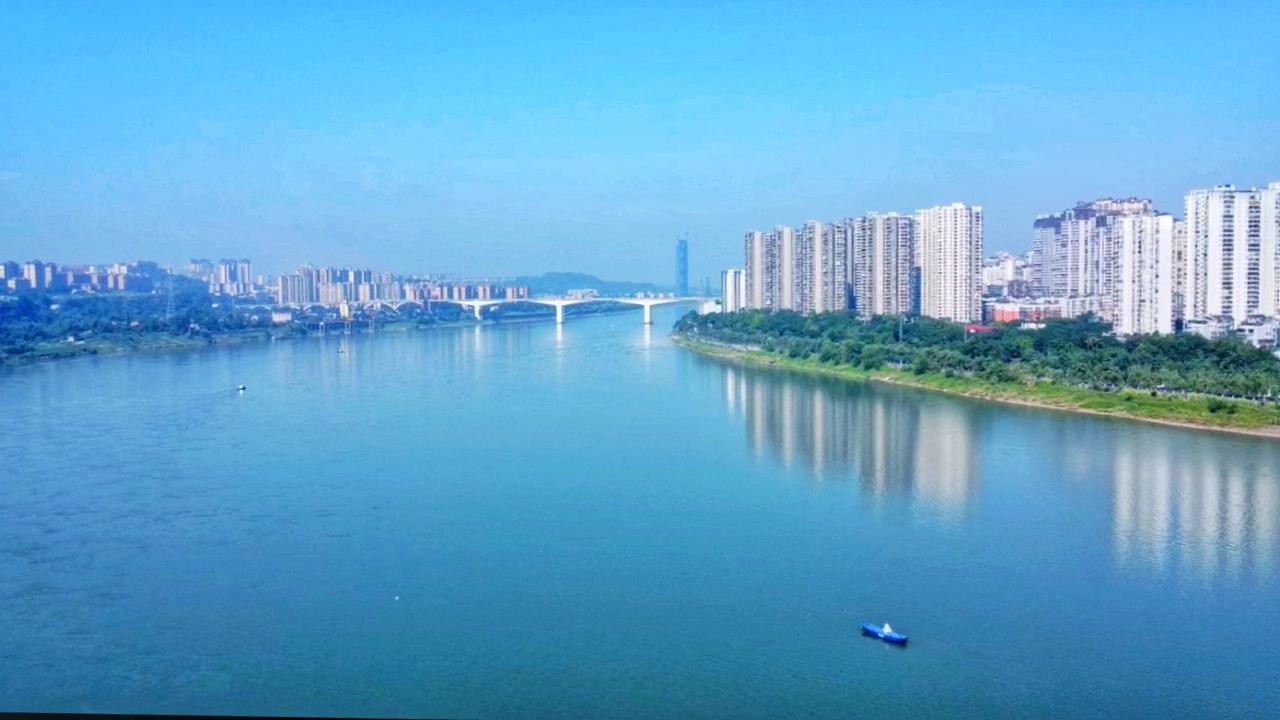早上逛泸州滨江，感受酒城最接地气的初夏晨光
 你知道吗？很多来泸州耍的外地朋友，