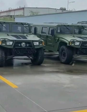 佤邦1月8日迎来重大军事实力提升！

佤邦迎来大批装甲车，当然是花钱买来的，但是