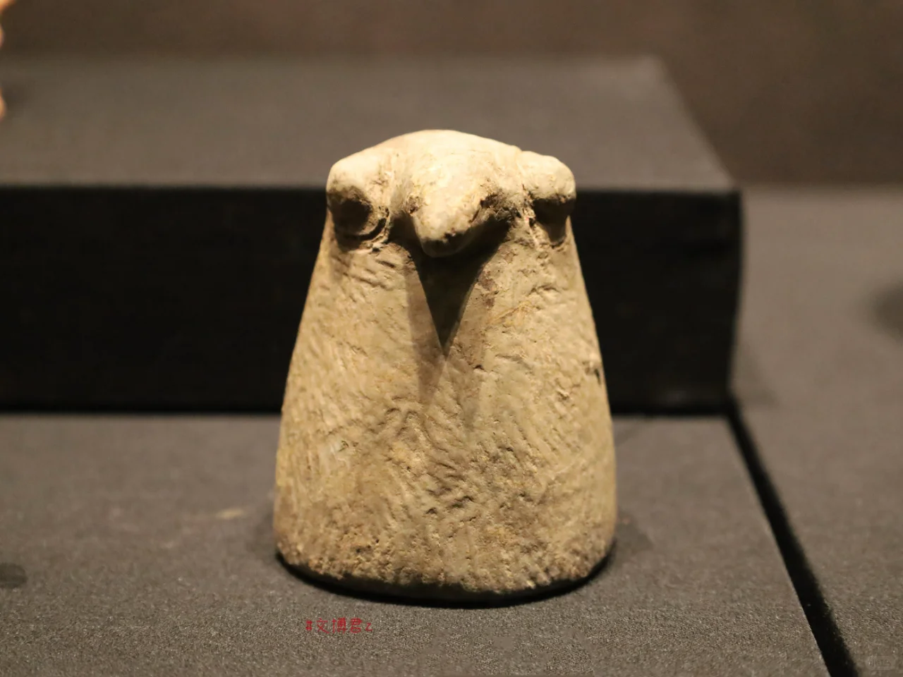 从正面能认出是谁吗？