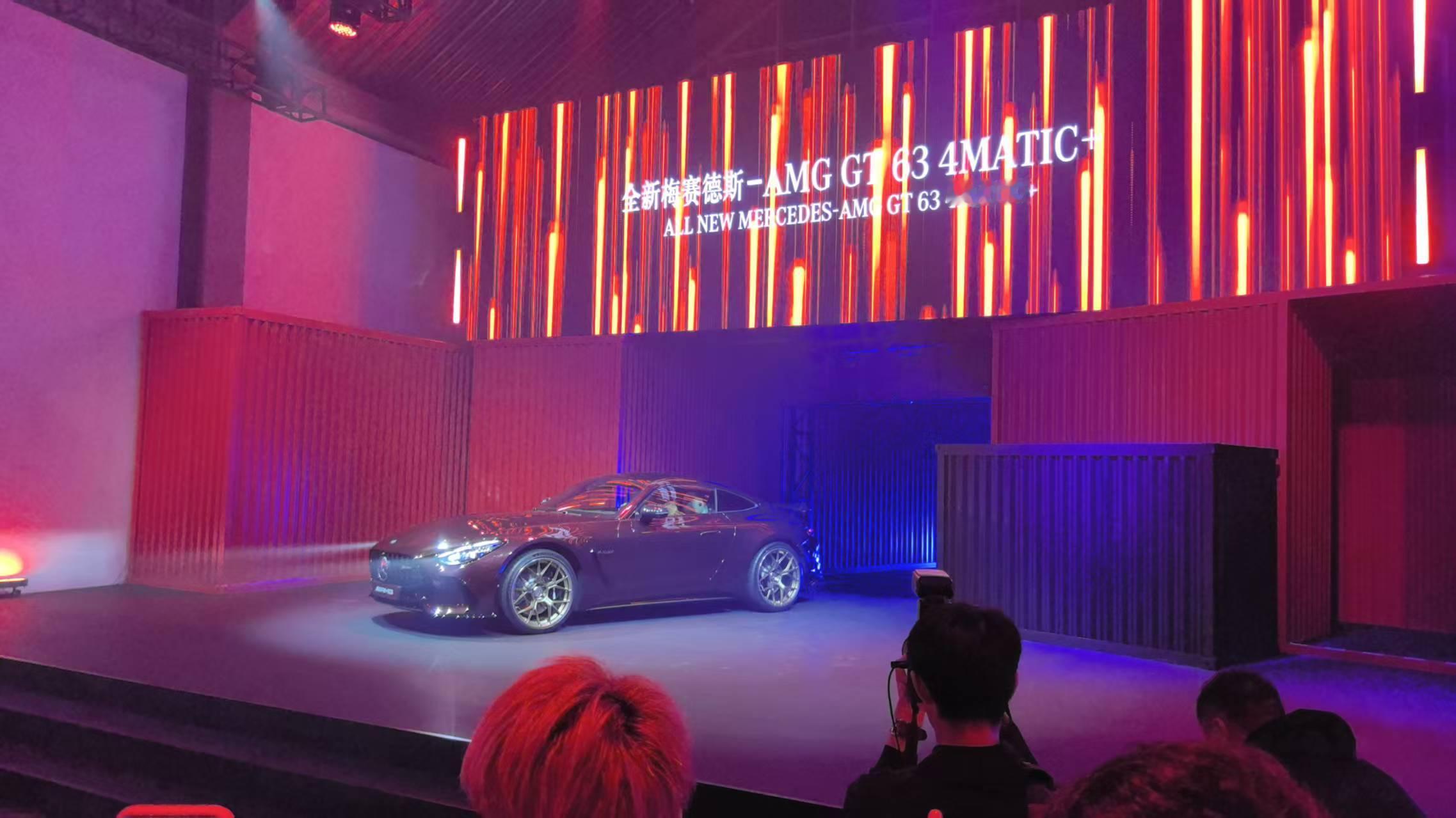 AMG GT 63 4MATIC+中国首秀  正值F1中国大奖赛上海站期间，AM