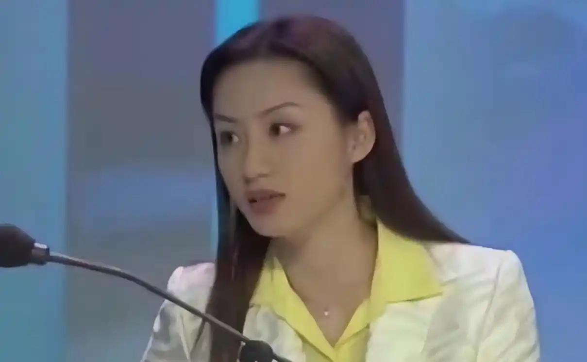 她曾是央视最美主持人，去世时年仅33岁，临终前被“折磨”了19天！
 
 

